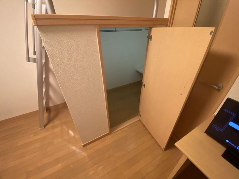 レオパレス常磐 収納