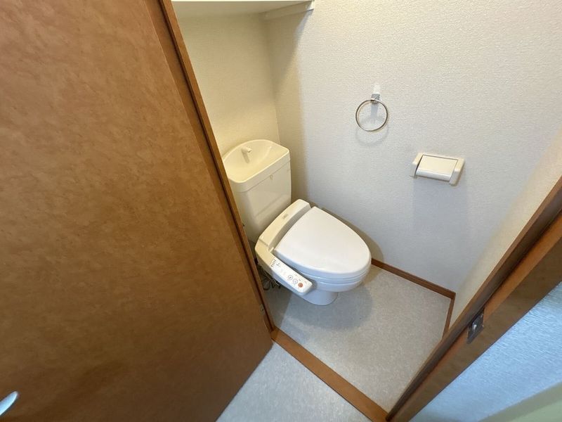 leopalace Lumiere II Toilet