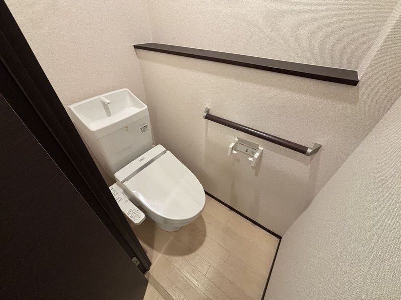 クレイノ長田天神 トイレ