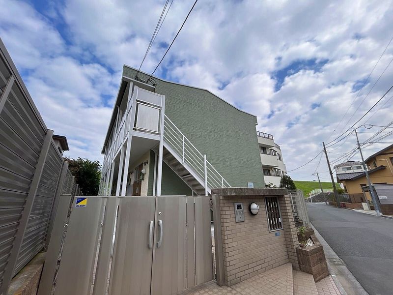 レオパレスプリムラ 外観