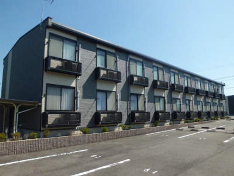 レオパレスシンシアー 外観