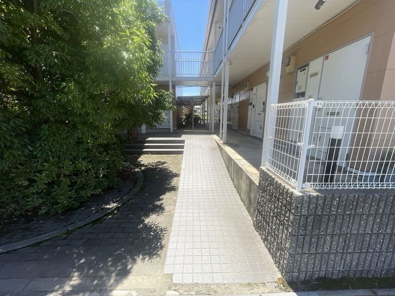 レオパレス中野 エントランス