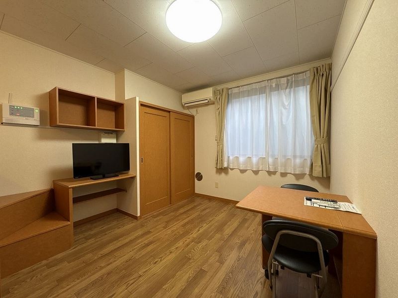 leopalace Kutsurogi Living room