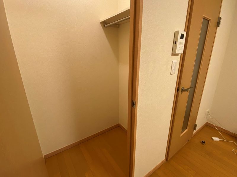 レオパレスプリマヴェーラ 収納