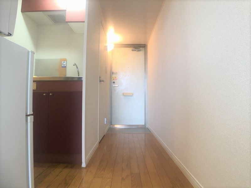 leopalace Tozayama 玄关