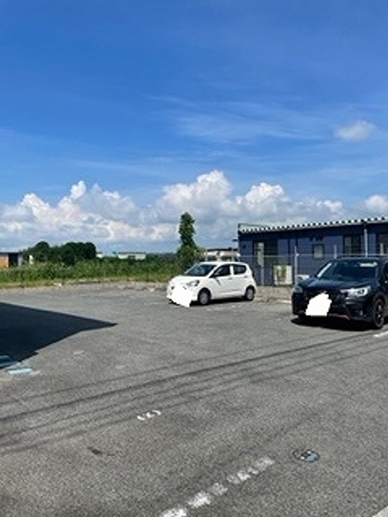 レオネクストＭｉｋａｚｕ 駐車場