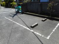 レオパレスミモザ 駐車場