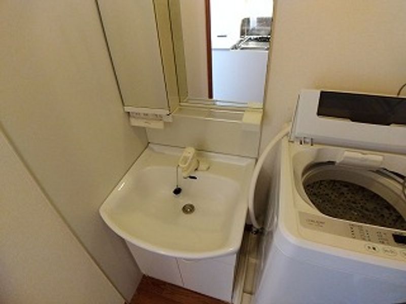 レオパレス双柳１番館 洗面台