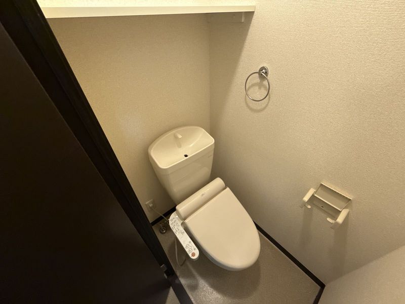 LEONEXT YAMAZAKI Nhà vệ sinh