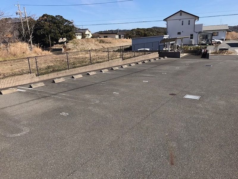 レオパレスグリーンヒル undefined