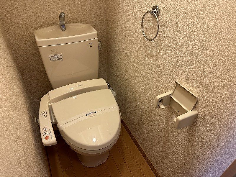 レオパレスオーロラ トイレ