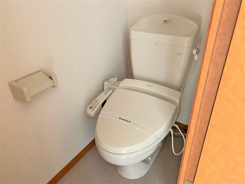 レオパレス末政 トイレ