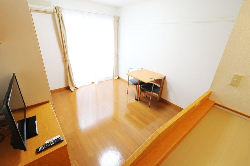 レオパレスＰａｓｅ 居間