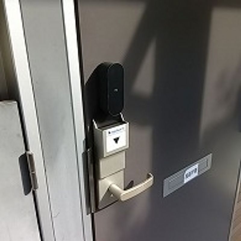 レオパレス勝浦川 セキュリティ