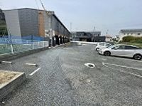 レオパレスステラクレスト 駐車場