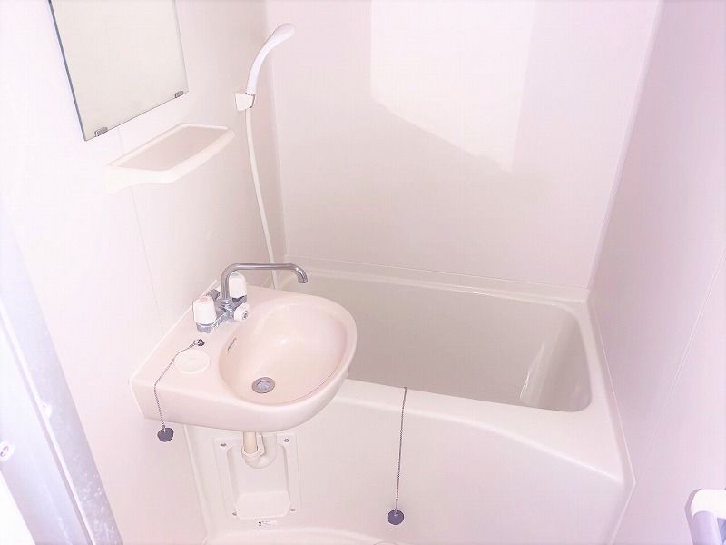レオパレスウッドさちが丘 風呂