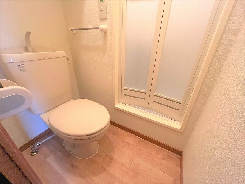 leopalace Symphony Toilet