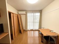 レオパレスコスモス 居間