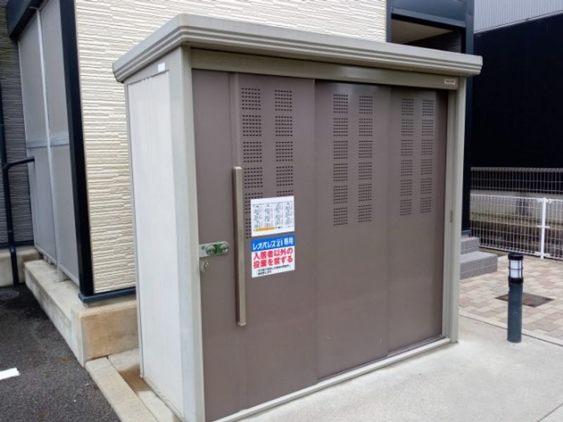 レオパレスクリスタルパレス 共用部分
