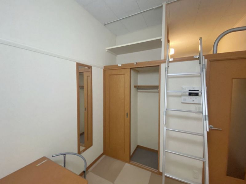 レオパレスはーとらんど 収納