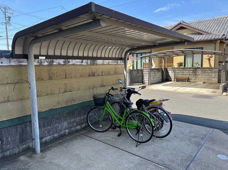 レオパレスエスポ牛川 共用部分