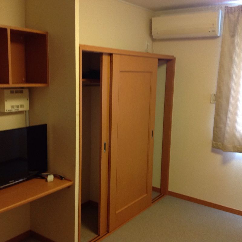 レオパレス喜多 収納