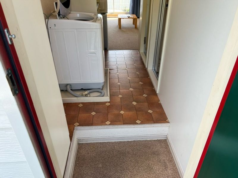 leopalace Cowbell I Lối vào