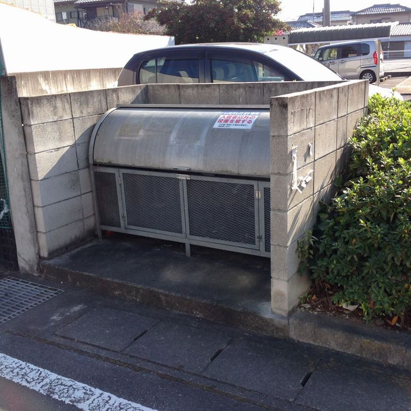 レオパレスマ　メゾン 共用部分