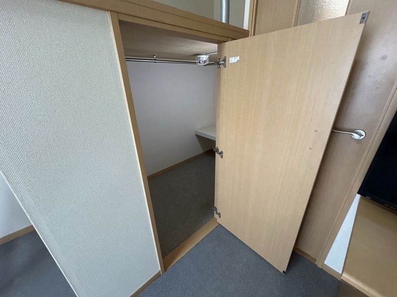 レオパレスミュートス　テセラ 収納