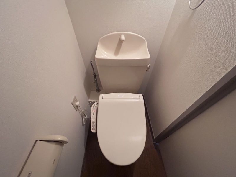 レオパレス栗林 トイレ