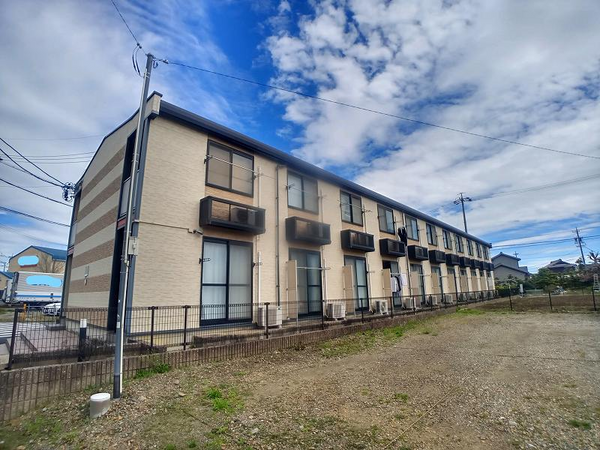 leopalace Sankyu exterior