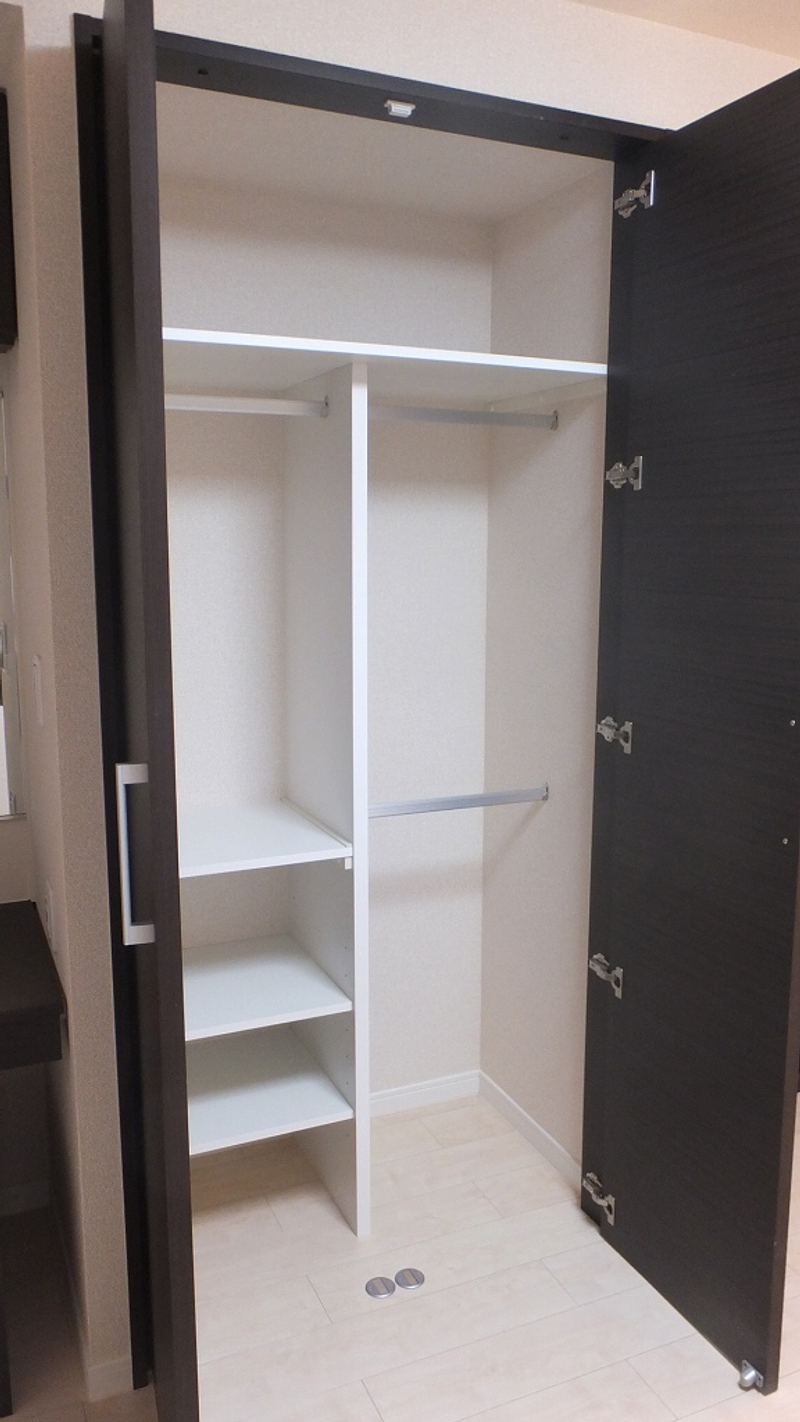 レオネクストハナブサＮａｒａⅢ 収納