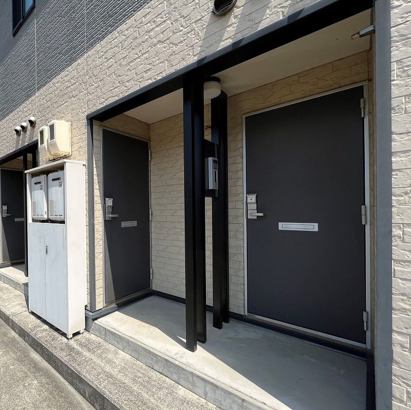 レオパレスル　ヴェ−ル沼田東 玄関
