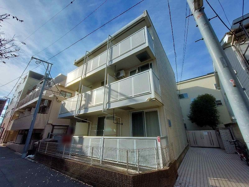 レオパレスメゾン　ヒカリ 外観