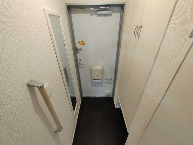 レオネクストＳｅｉ 玄関