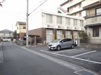レオパレスエスペラール 駐車場