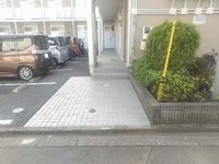 レオパレスサニーサイドＬ エントランス