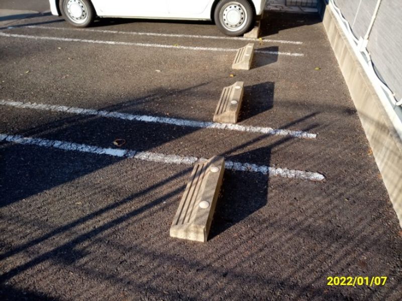 レオパレスＭ　Ｏ 駐車場