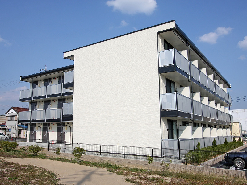 レオパレスエスポ牛川通Ⅲ 203号室 1