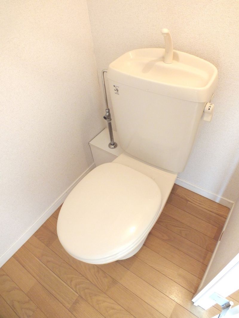 レオパレス蘇我 トイレ