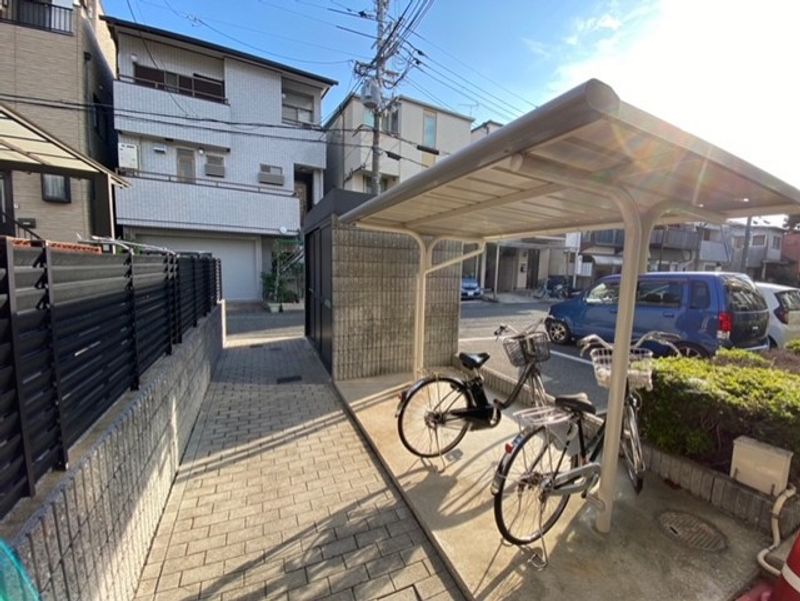 レオパレス箕面 共用部分