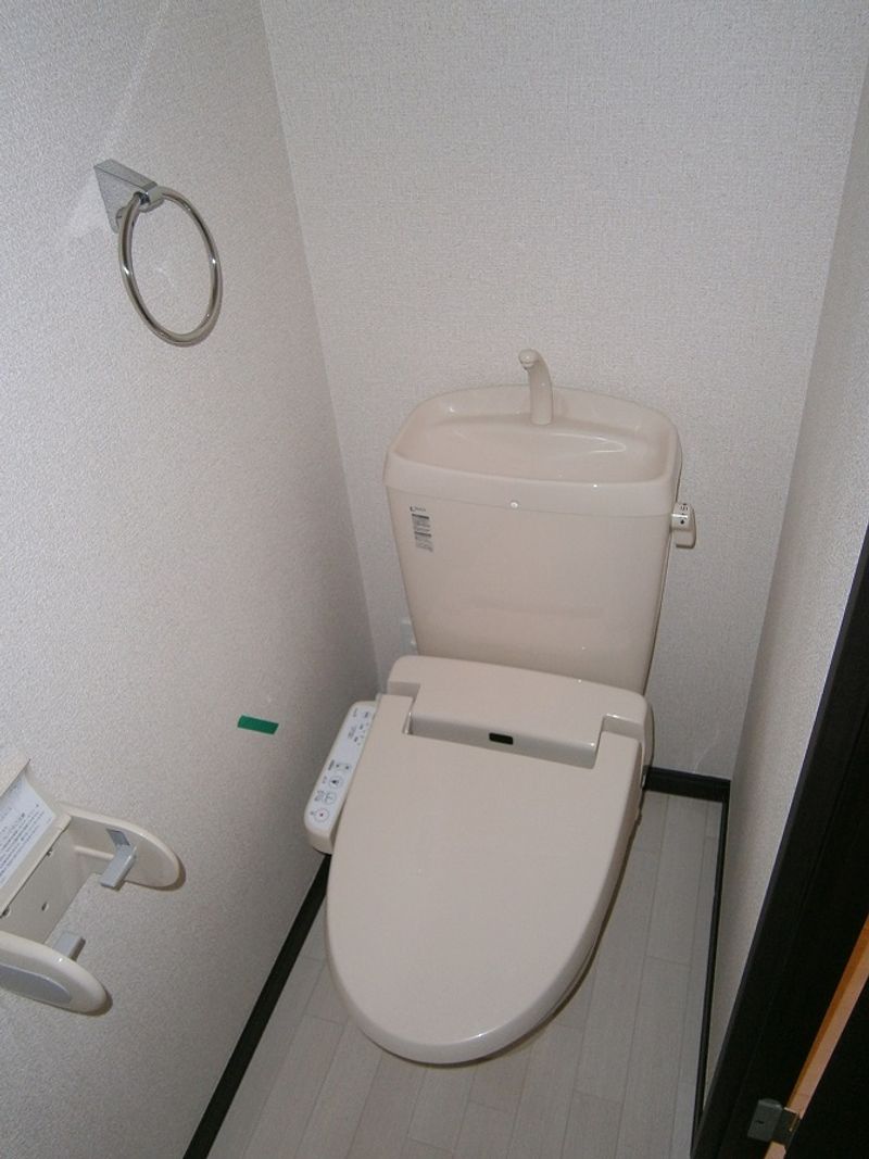 レオネクストフィオーレ奥戸 トイレ