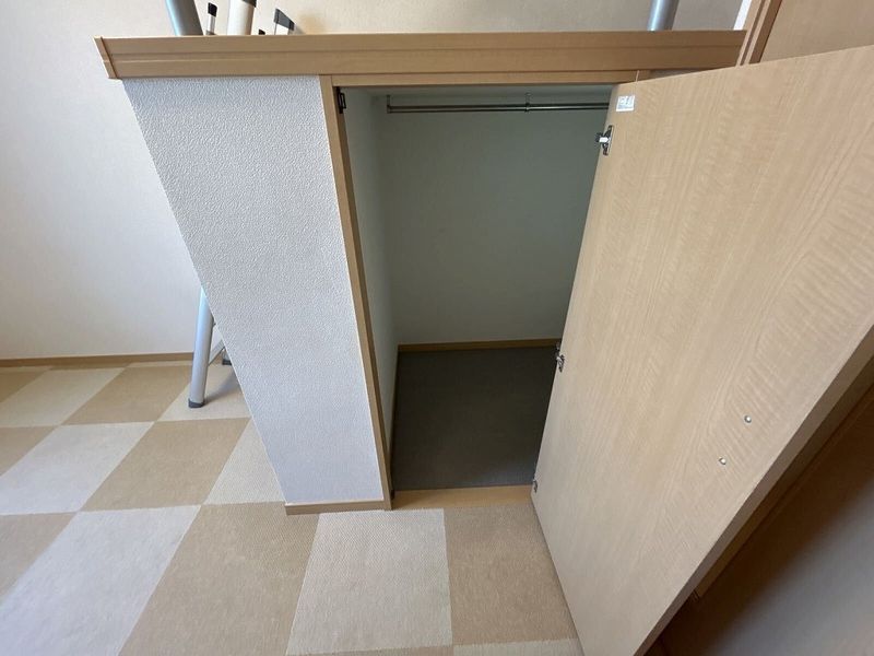 レオパレスリバーヴィレッジＭ 収納