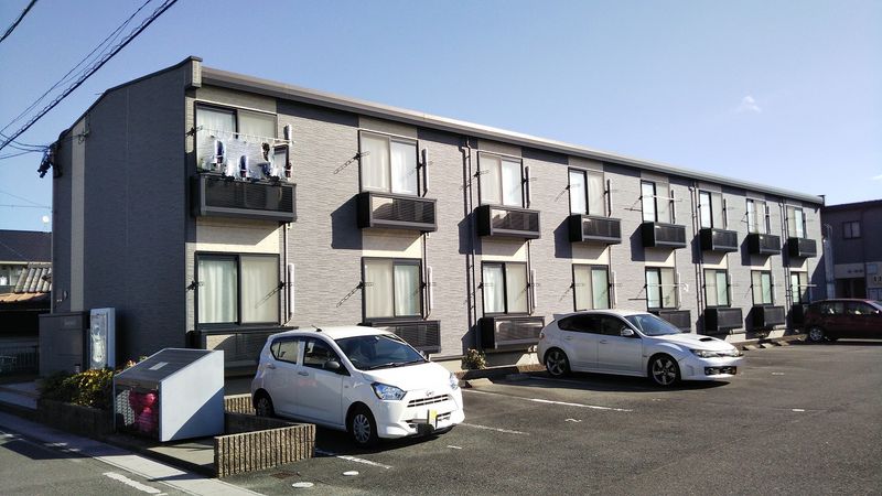 レオパレスディアコートＡ 駐車場