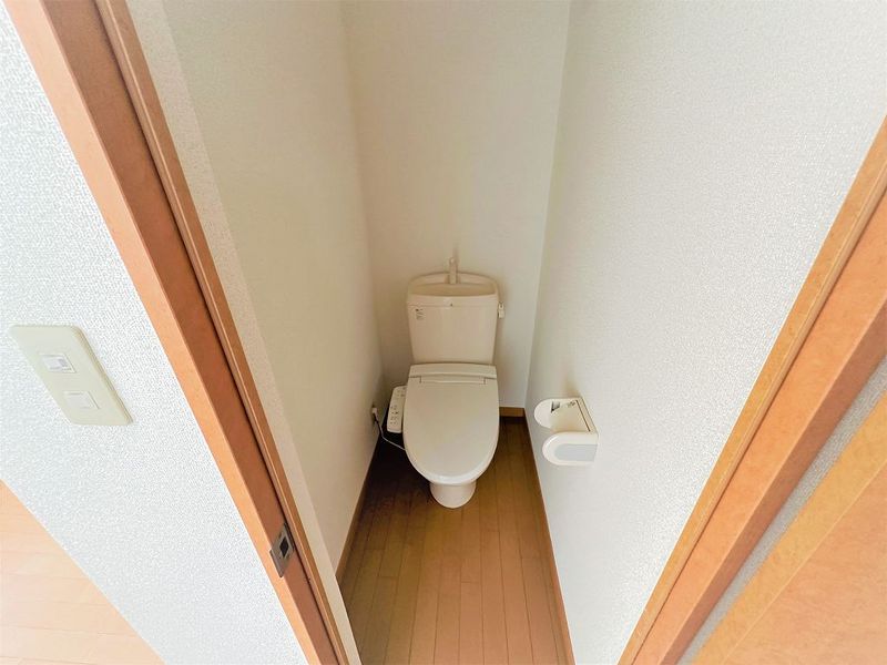 レオパレス篭山西 トイレ