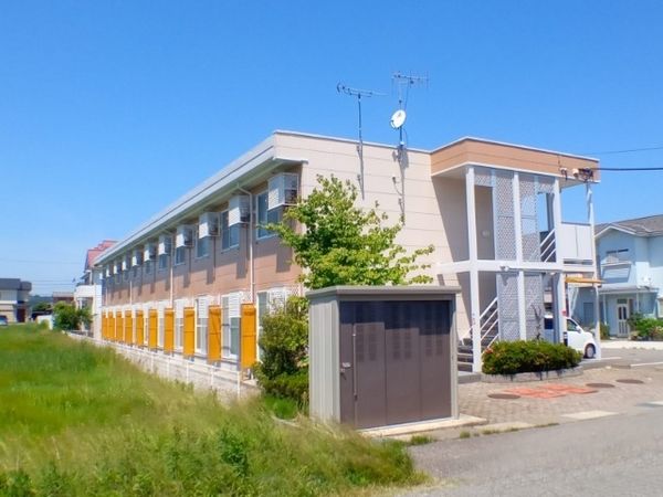 Bên ngoài leopalace Jun