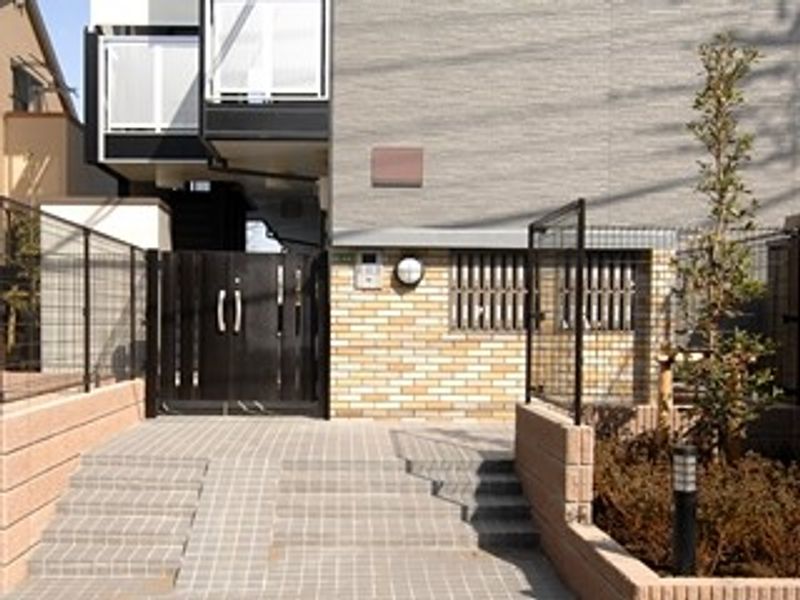 レオパレスウィステリア都立家政 共用部分