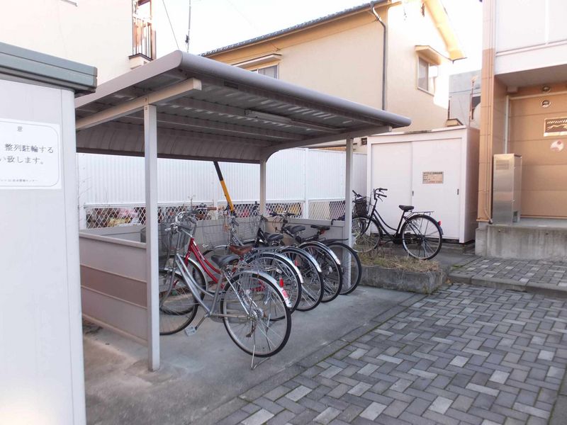 レオパレスグローリー 共用部分