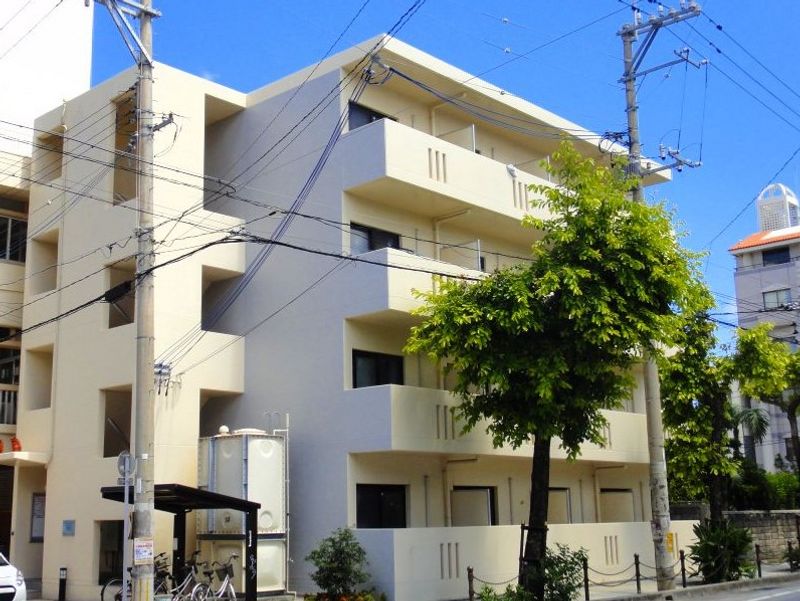 レオパレスにしまち 外観