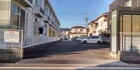 レオパレスグランドカメリア 駐車場